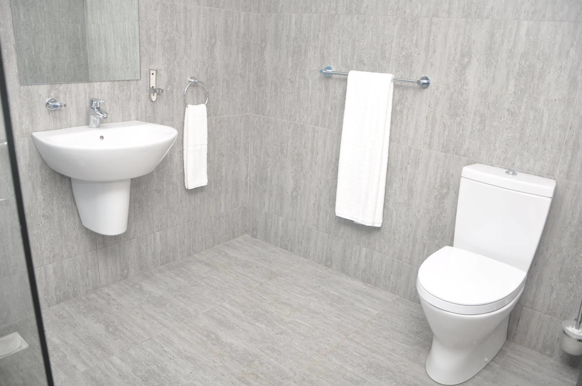 Wiaboman Urbano Hotel By Roots מראה חיצוני תמונה