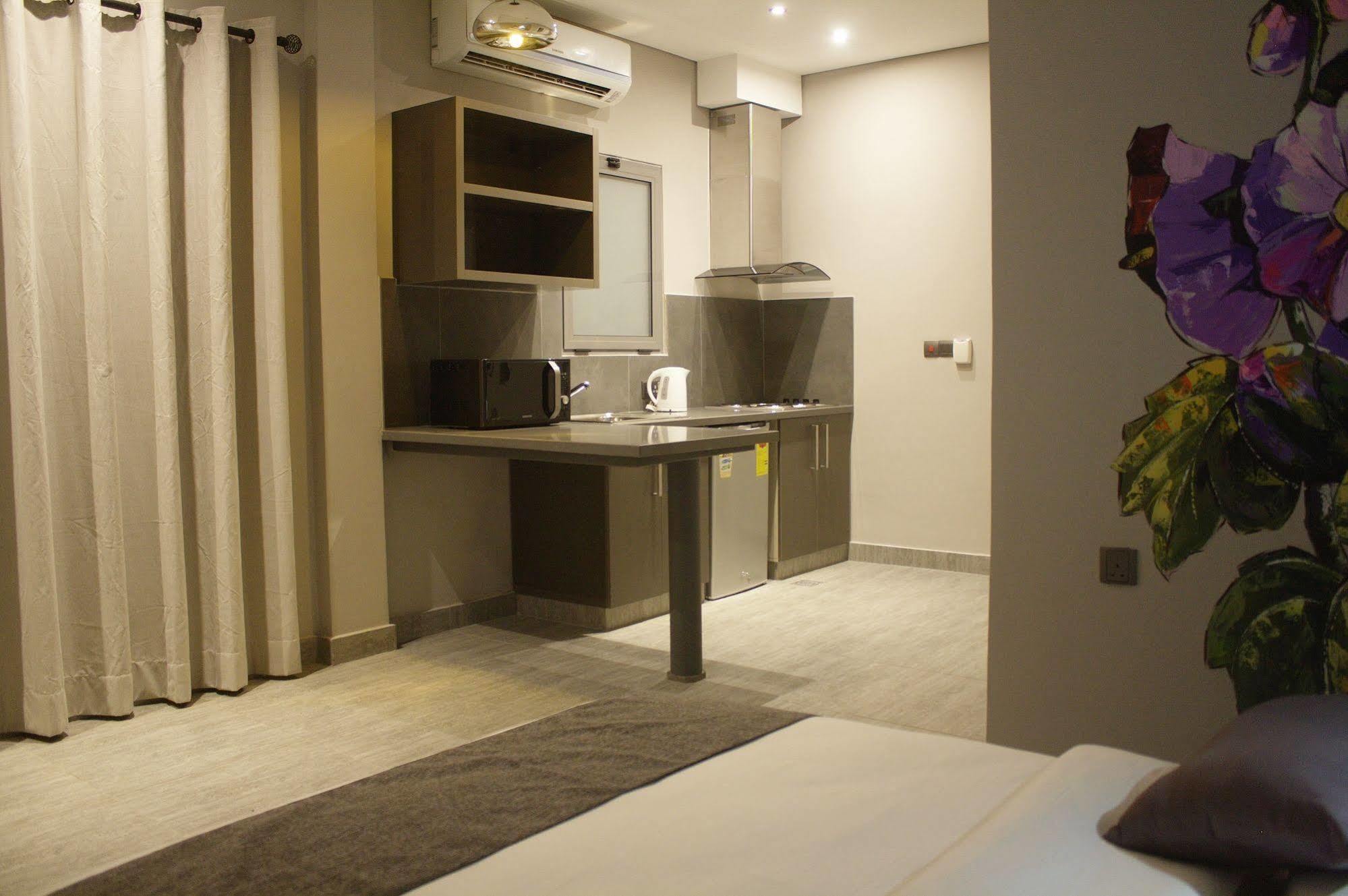 Wiaboman Urbano Hotel By Roots מראה חיצוני תמונה