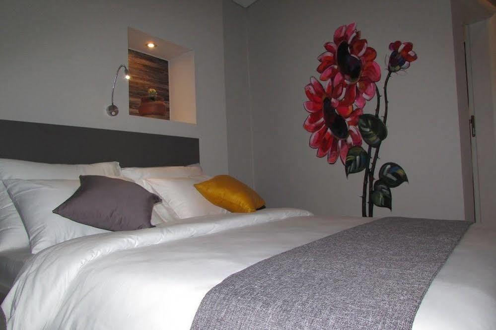 Wiaboman Urbano Hotel By Roots מראה חיצוני תמונה